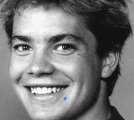 Timothy Olyphant’s Teeth Had Soul and Then Veneers Took It Away 4 image 23